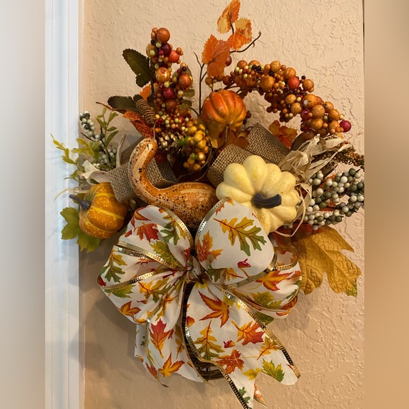 Wall Decor Fall - Picture 2 of 2